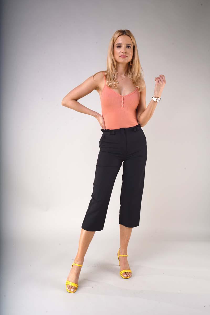 black straight leg pants outfit