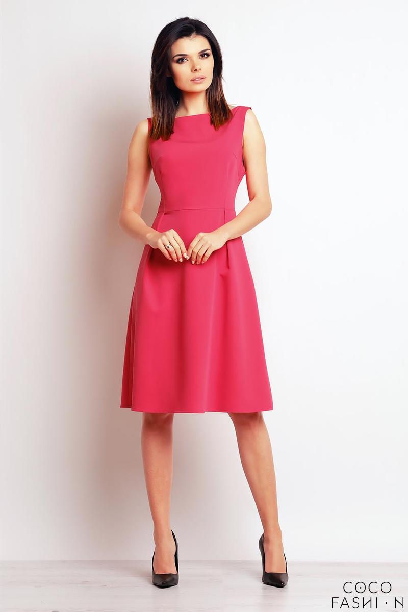 pink sleeveless gown