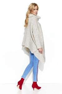 Loose turtleneck sweater with elongated sides - beige