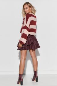 Loose sweater with wide pink and maroon stripes