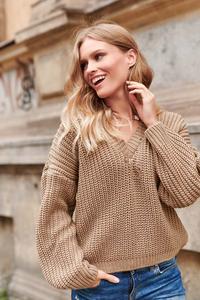 Classic Oversize Nut Sweater with V-neck